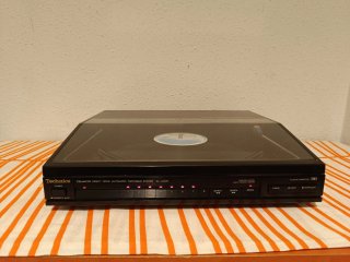 Tocadiscos Tangencial HiFi Technics SL-J300R