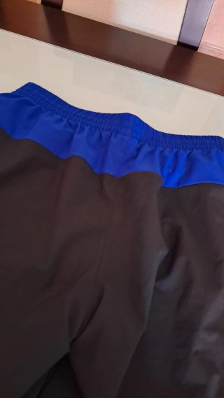 Pantalón corto deportivo Adidas hombre negro/azul