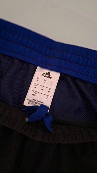 Pantalón corto deportivo Adidas hombre negro/azul