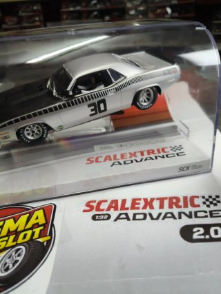 Scalextric Advance Plymouth Barracuda Plata