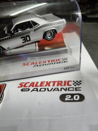 Scalextric Advance Plymouth Barracuda Plata
