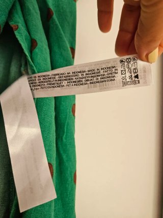 Falda Zara Verde Lunares Talla M