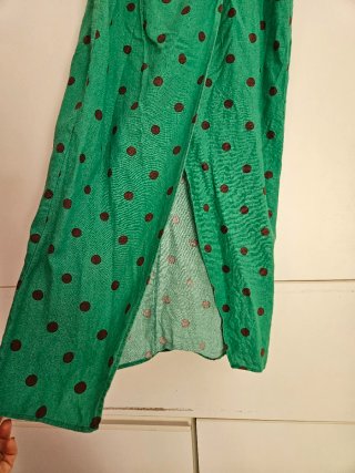 Falda Zara Verde Lunares Talla M