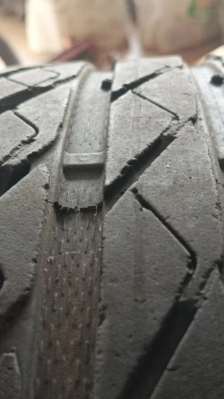 Neumático 255/60 R18 2 und