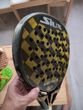 Pala de pádel Siux Electra ST4 Pro