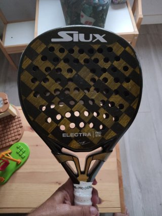 Pala de pádel Siux Electra ST4 Pro