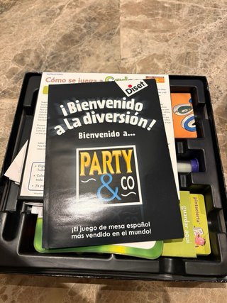 2 Juegos de Mesa Cranium Cadoo y Disney Party & Co