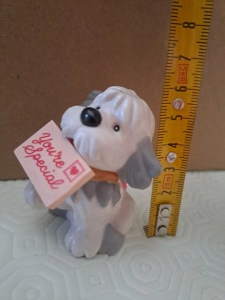 Statuetta cane con lettera You're Special