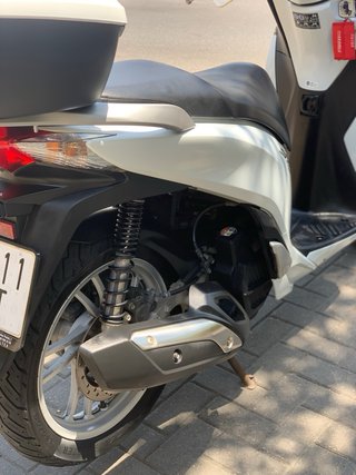 Honda SH 125cc Scooter Blanca