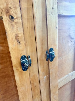 Ventanas antiguas madera maciza