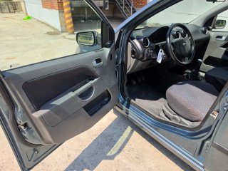 Ford Fiesta 2003