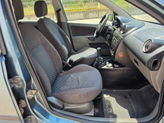 Ford Fiesta 2003