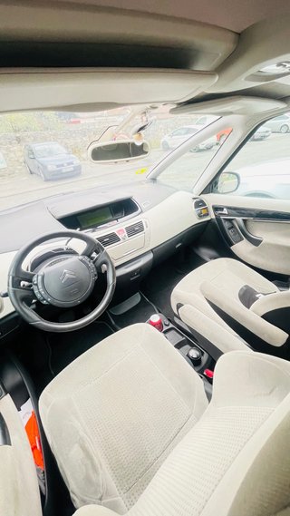 Citroen C4 Picasso 2011
