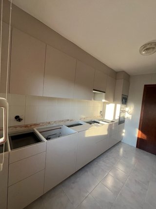 Montador de muebles de cocina