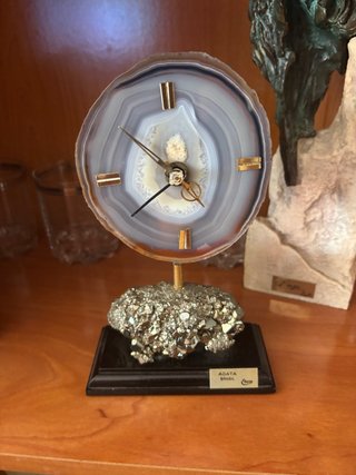 Reloj de Agata y Pirita