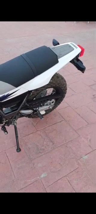 Yamaha TW200 Plata/Blanco Enduro