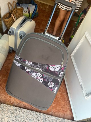 Maleta grande de viaje con ruedas