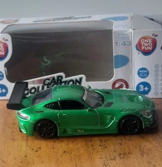 Mercedes-Benz AMG GT3 1:43