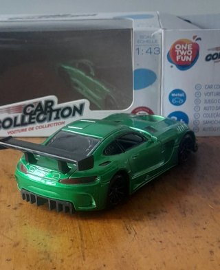 Mercedes-Benz AMG GT3 1:43