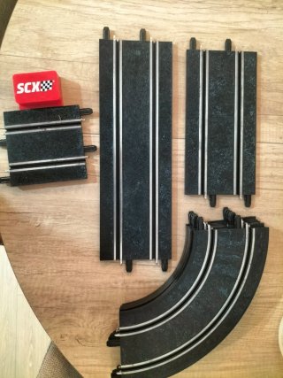 Pistas Scalextric sueltas