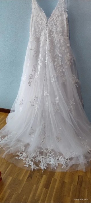 Vestido de Novia Blanco con Encaje
