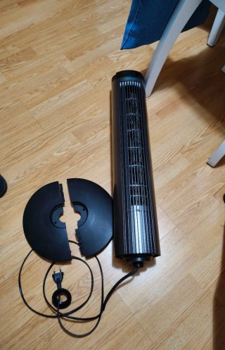 Ventilador Torre Cecotec Negro