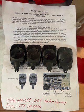 Mecanismo puerta garaje 24V + 4 mandos