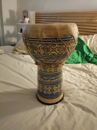 Darbuka o djembe africano