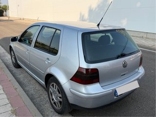 Volkswagen Golf 2001
