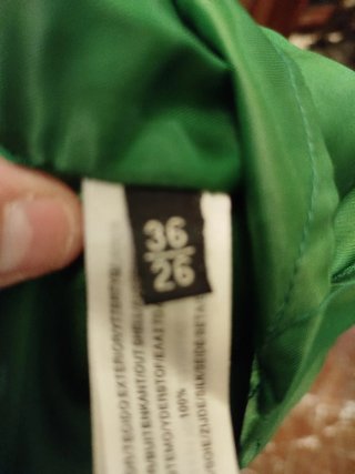 Vestido fiesta verde Massimo Dutti