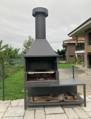 Barbacoa con ruedas