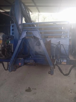 Nissan Cabstar 2003 multilift