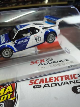 Scalextric Advance BMW M1 Denim SCX