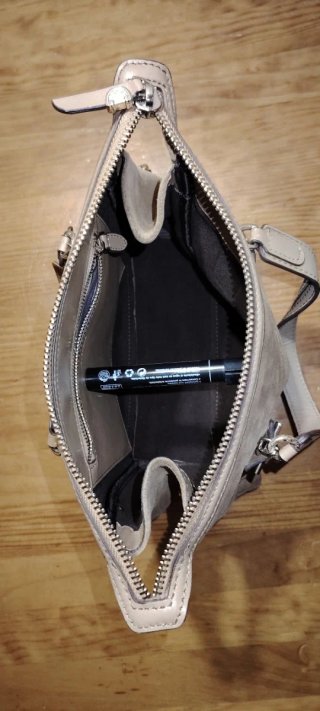 Bolso Uterqüe vintage beige bien conservado