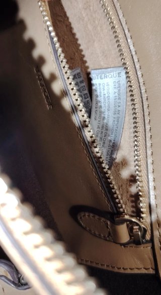 Bolso Uterqüe vintage beige bien conservado