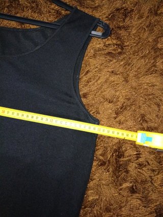 Vestido negro XL con volantes