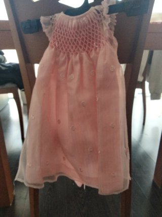 Vestido bebé rosa con smock