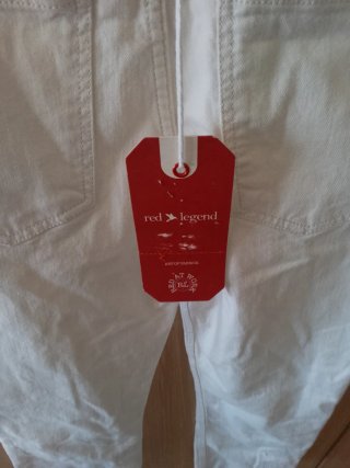 Mono blanco mujer