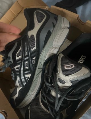 Asics Gel NYC nere uomo taglia 43,5