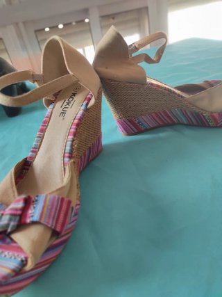 Sandalias cuña Kokue Talla 41