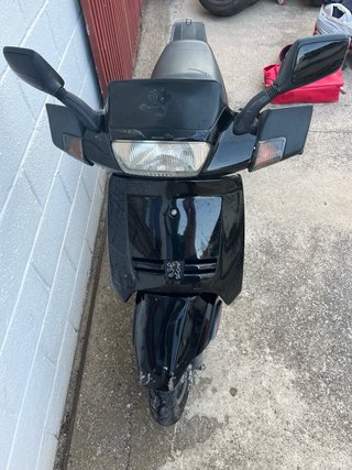 Peugeot SV Scooter Ciclomotor Negro