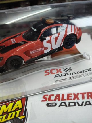 Scalextric Advance Mercedes AMG GT3 Safety Car