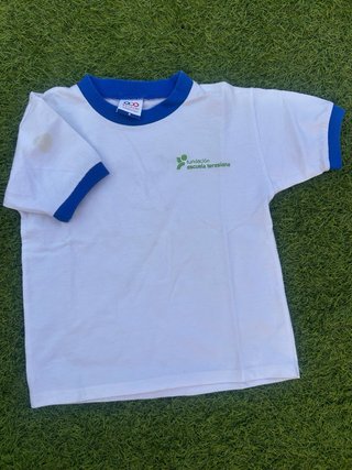 Lote uniforme Fundación Escuela Teresiana