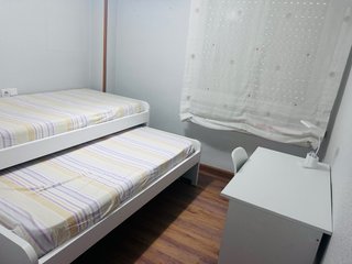 Habitación nido con cajones