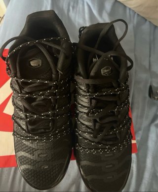 Nike Air Max Plus nere