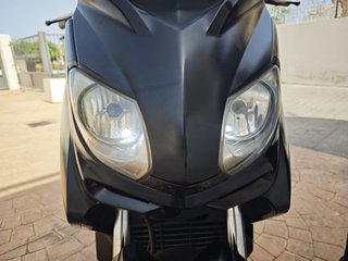 Yamaha XMAX 250 Negra