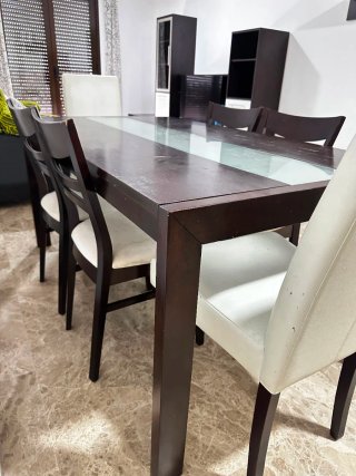 Mesa de comedor madera y cristal