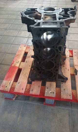 105404 qvfa bloque ford transit ft 330 l (largo)