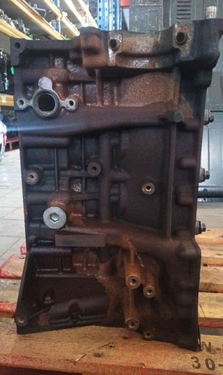 105404 qvfa bloque ford transit ft 330 l (largo)