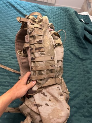 Mochila militar Altus camuflaje 50 litros